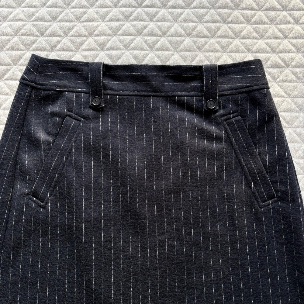 Loft Straight Skirt Size 6 Navy Pinstriped Wool Blend Belt Hoops Pockets Career - Picture 5 of 12